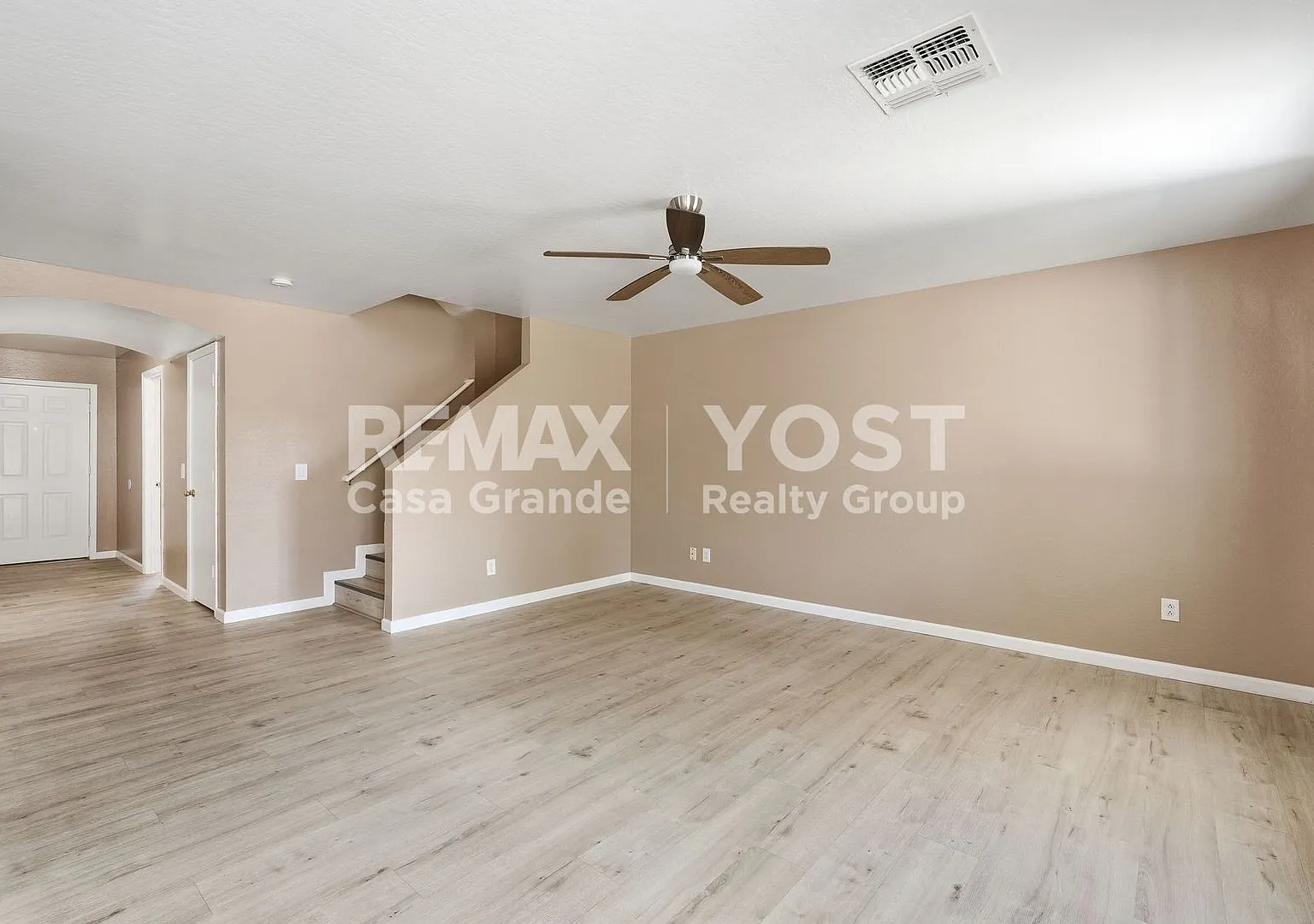 Huge move in special! 1/2 off the first months rent! — Photo 2