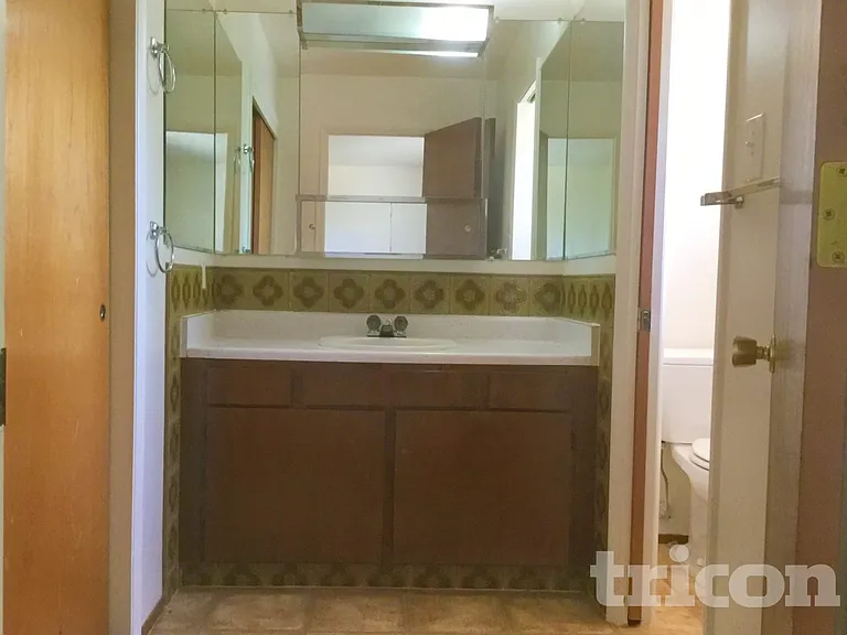 535 Gregory Way — Photo 6