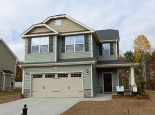 989 Saint Johns Loop, Raeford, NC 28376