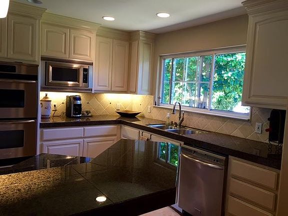2nd image of 370 Longview Dr