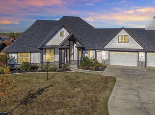 2051 Constitution Ct, Nevada, TX 75173