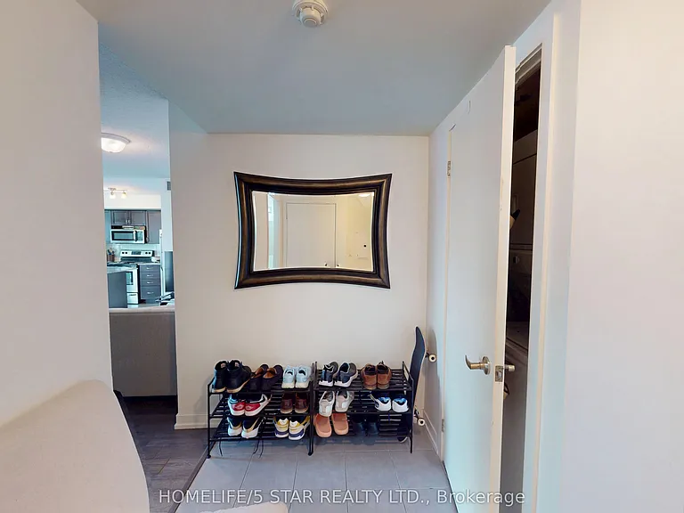 816 Lansdowne Ave #1209 — Photo 30