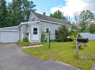 814 Haverhill St, Rowley, MA 01969