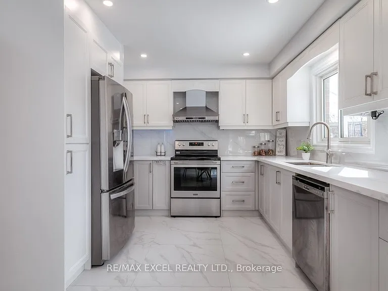 310 Raymerville Dr — Photo 14