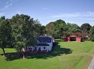 404 Fairplay Rd, Townville, SC 29689