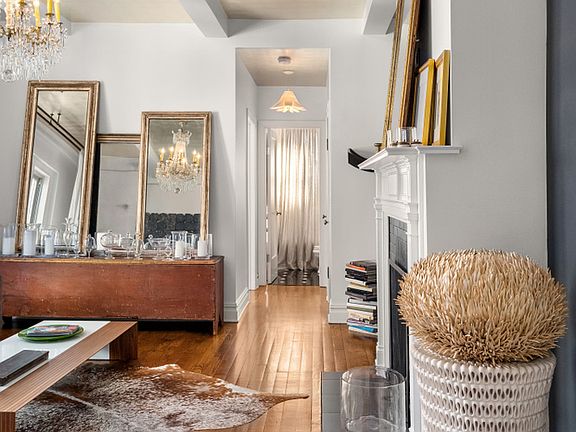 5th image of 25 5th Ave APT 9G
