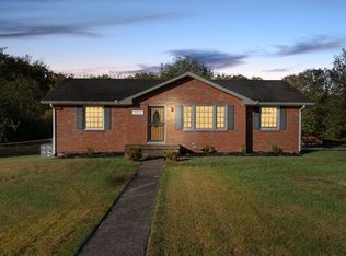 4012 Oxbow Dr, Nashville, TN 37207