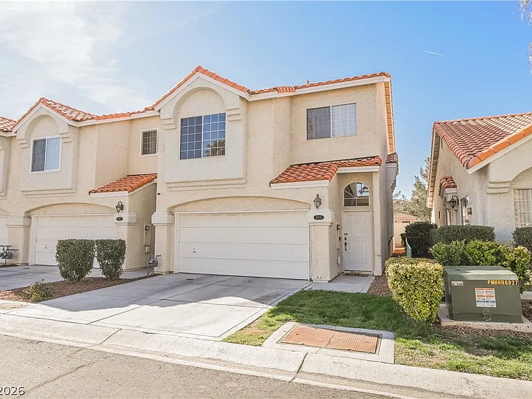 5975 Sunlight Garden Way — Photo 41