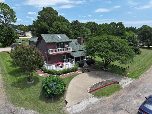 424 Lagoon Dr, Gun Barrel City, TX 75156