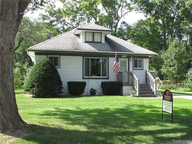 1st image of 30753 Brentwood St