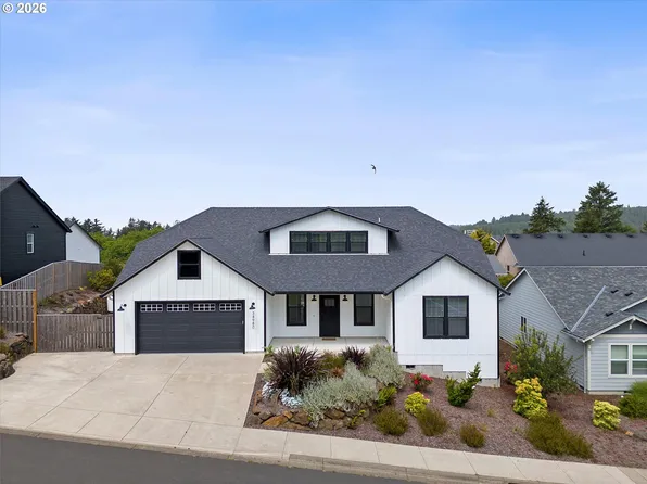 34980 Lahaina Loop Rd, Cloverdale, OR 97112