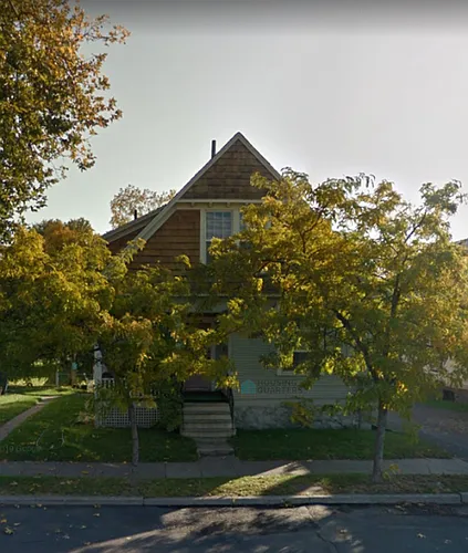1420 N Cedar St Photo 1