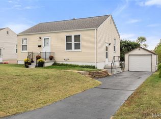 9446 Miriam Ave, Saint Louis, MO 63114