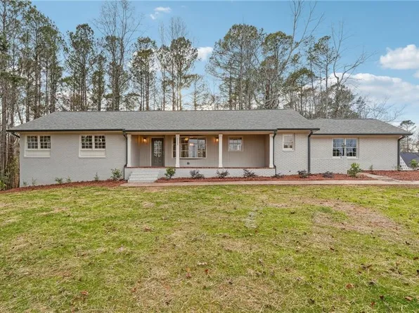 2735 Crusher Trl, Cumming, GA 30041