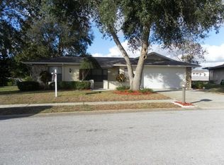 6913 Bramblewood Dr, Port Richey, FL 34668