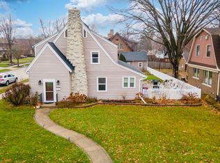 1057 Glenwood Ave, Joliet, IL 60435