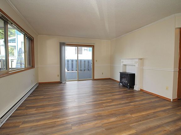 4th image of 1509-1521 NE 22nd Ave #1515
