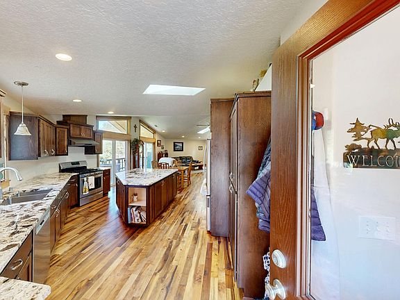 3rd image of 17638 Lewis Creek Rd