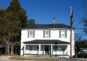 2nd image of 453 3rd St