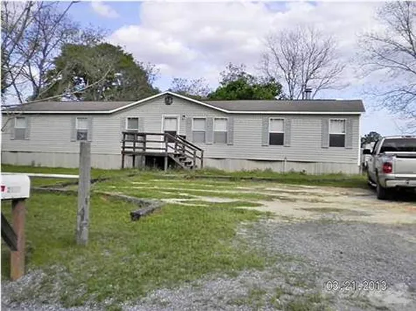 2681 Pebble Hill Rd, Marianna, FL 32448