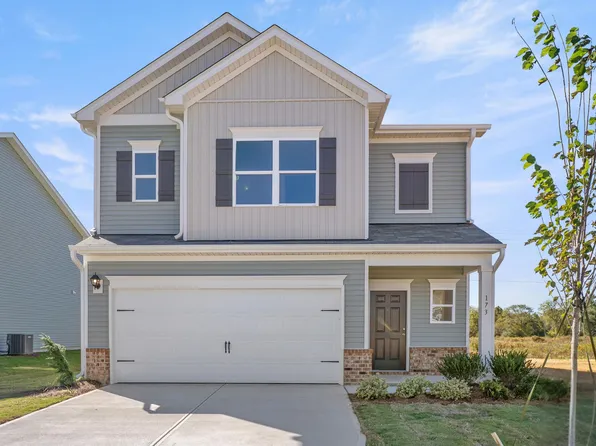 173 Courtside Dr, Dunn, NC 28334