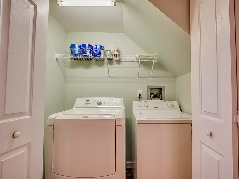 126 Bumble Cir — Photo 16