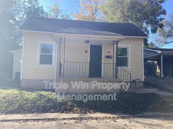 535 S Adams St, Festus, MO 63028