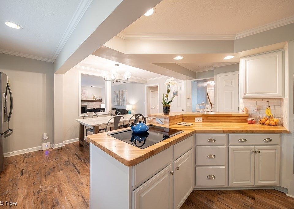 5791 Sunset Dr, Hudson, OH 44236 | Zillow