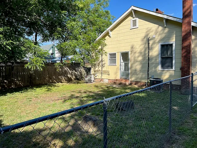 613 Hicks St #A — Photo 7