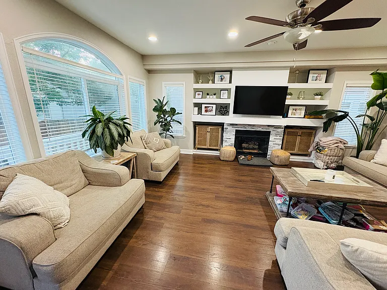 10620 Winterflower Way — Photo 6