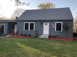 88 Clinton Rd, Sterling, MA 01564
