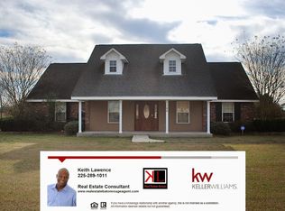 184 Ideal St, Belle Rose, LA 70341