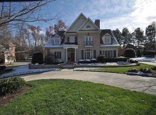 9020 Leverton Ln, Raleigh, NC 27615