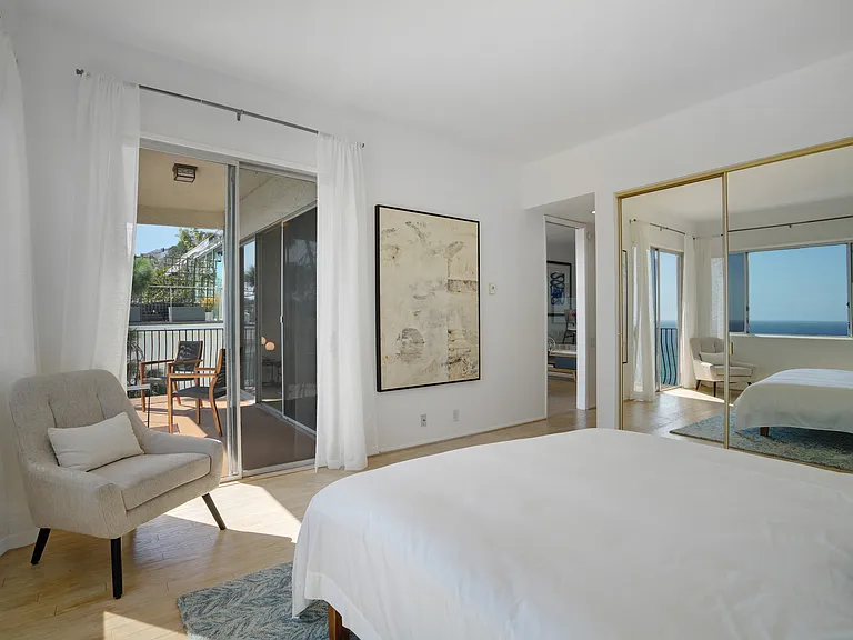 18111 Coastline Dr #2 — Photo 28