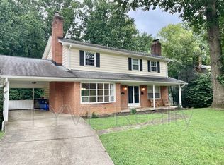 10701 Meadowhill Rd, Silver Spring, MD 20901