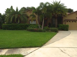 10592 Myrtle Oak Ln, Seminole, FL 33777