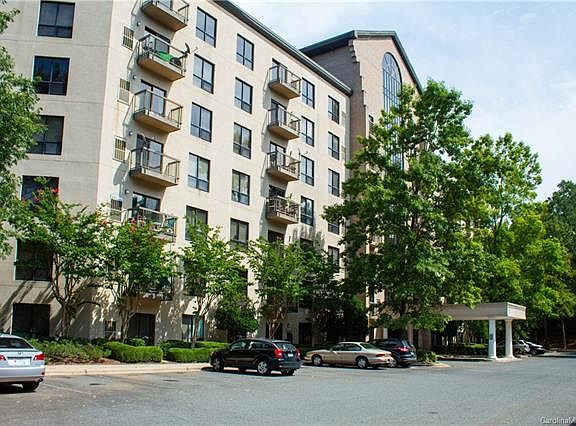 2nd image of 211 Heritage Blvd Ste 308D