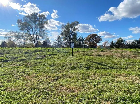 785 GROVE TRAIL, Twin Lakes, WI 53181