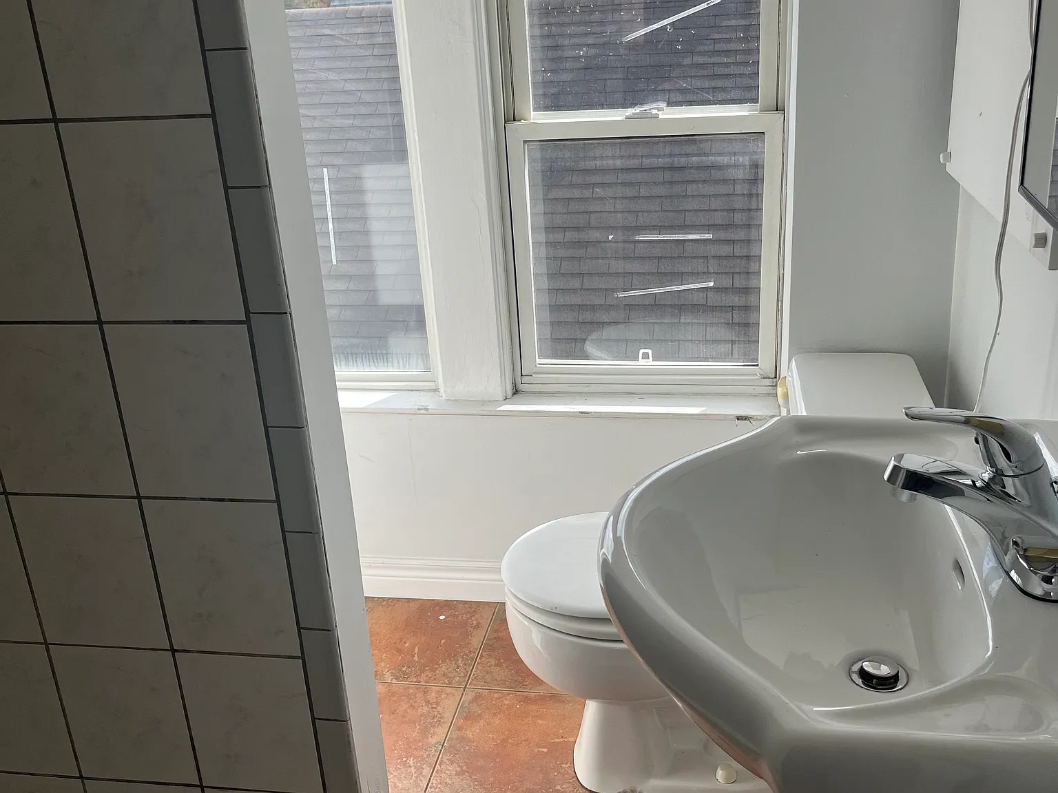 1 bed, $995 — Photo 3
