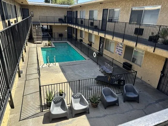 19925 Roscoe Blvd #213 — Photo 2