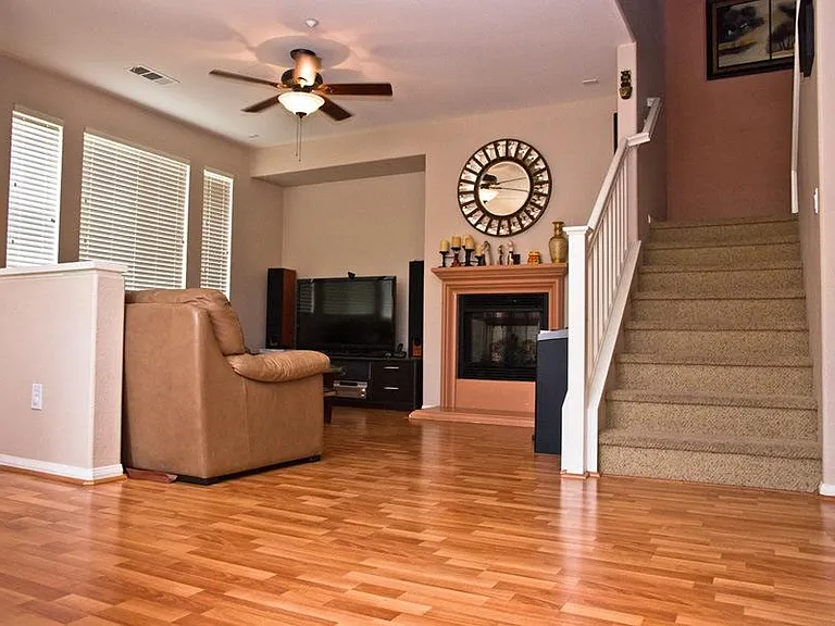 10488 Hollingsworth Way #190 — Photo 1
