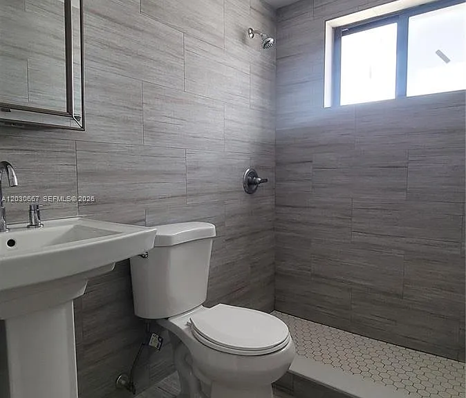 2150 SW 26th St #7 — Photo 16