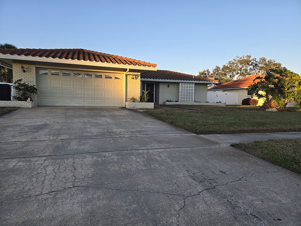 1st image of 13841 Joyce Dr