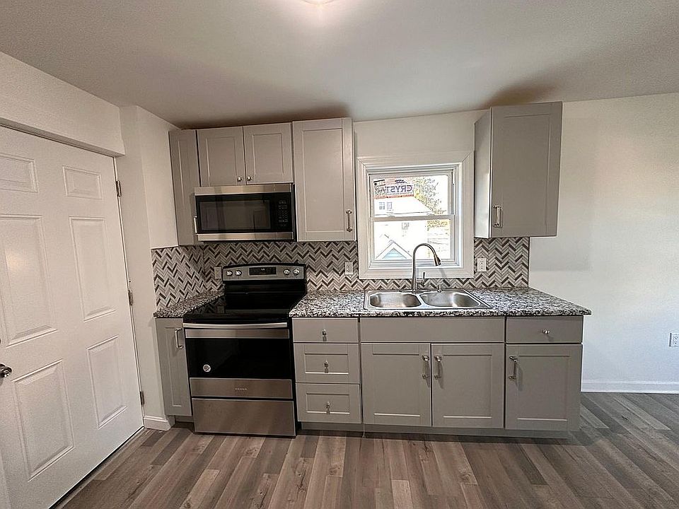Kitchen photo 1