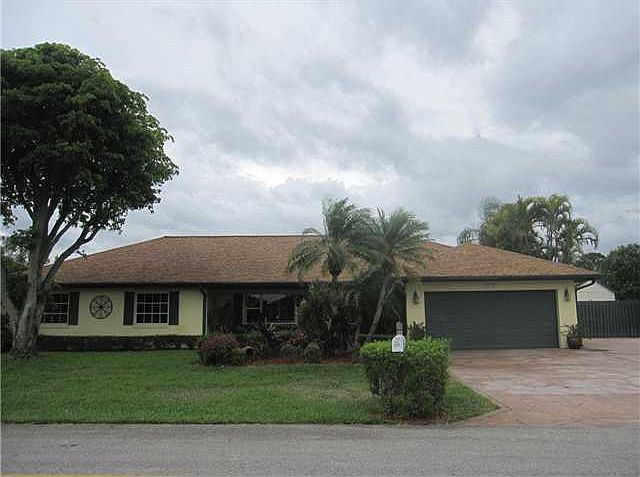 1st image of 4308 Pine Cone Ln