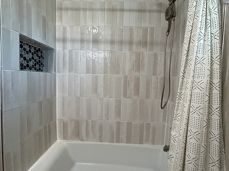 611 Melrose Dr #1 — Photo 11