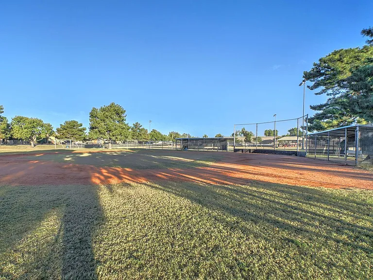 8940 E Palm Ridge Dr — Photo 39