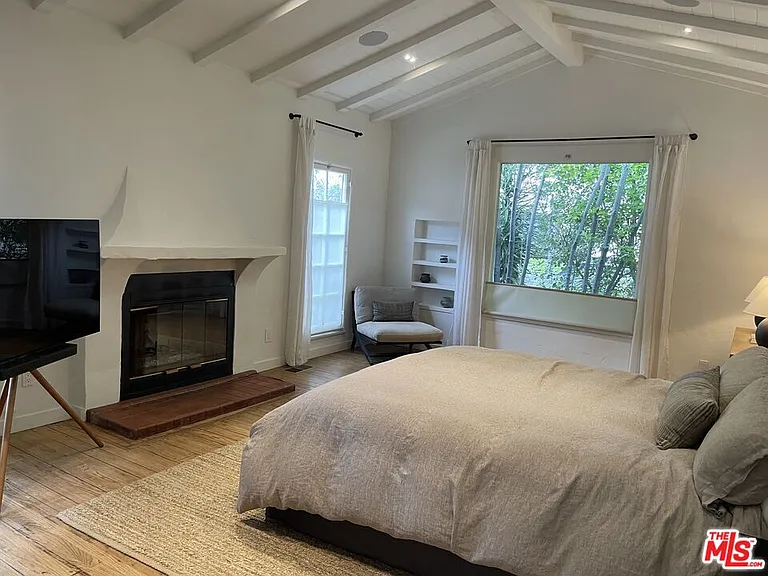 4155 Lincoln Ave — Photo 46