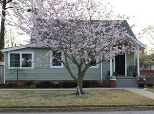 302 Raleigh Ave, Hampton, VA 23661