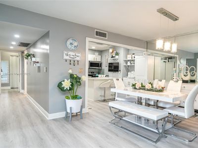 6861 SW 147th Ave APT 2C, Miami, FL, 33193